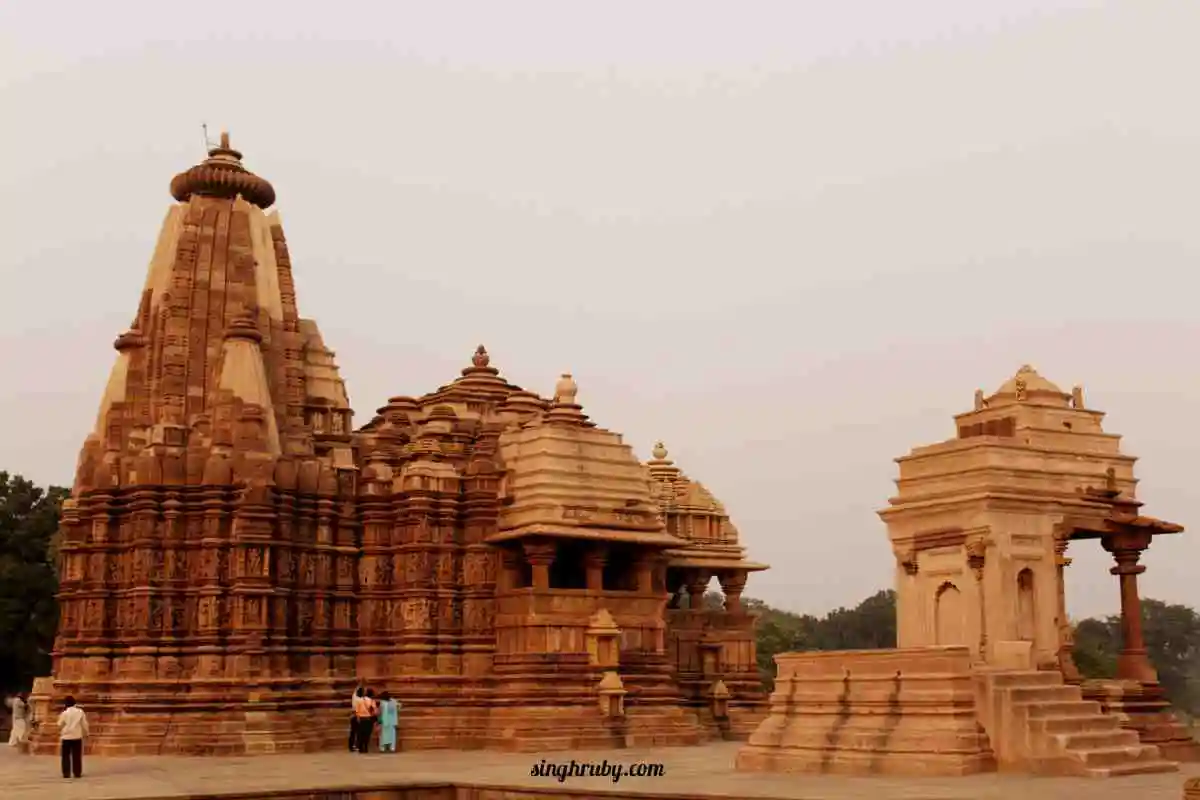 temples in khajuraho
