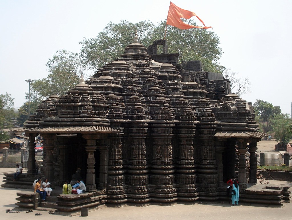 ambernath shiv temple near mumbai