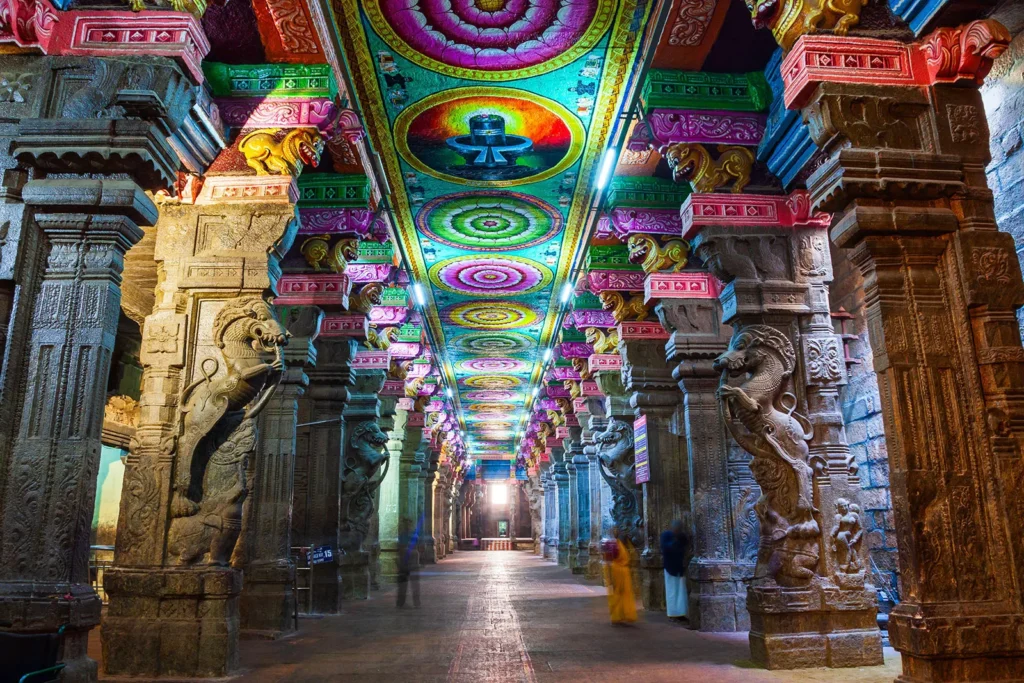top 10 beautiful temples to visit in tamilnadu in 2024